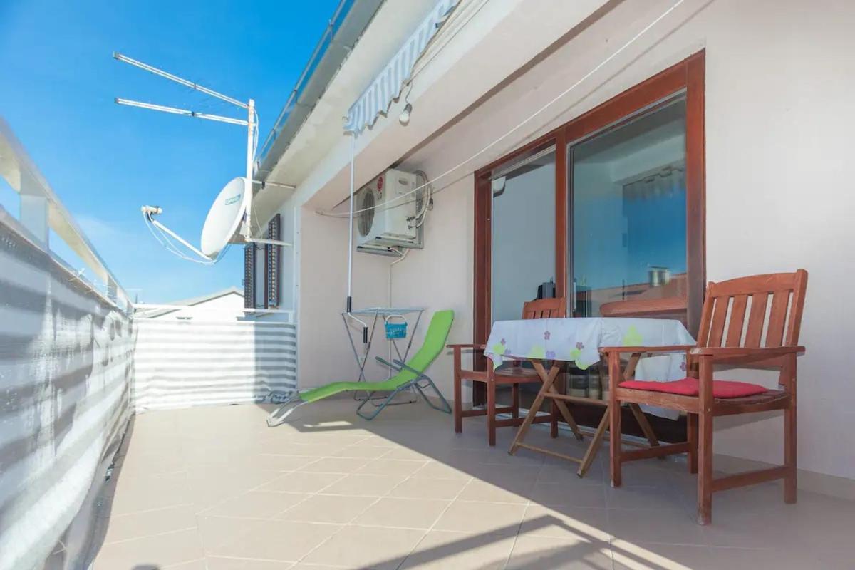 Apartment Morovic คาชเตลา ภายนอก รูปภาพ
